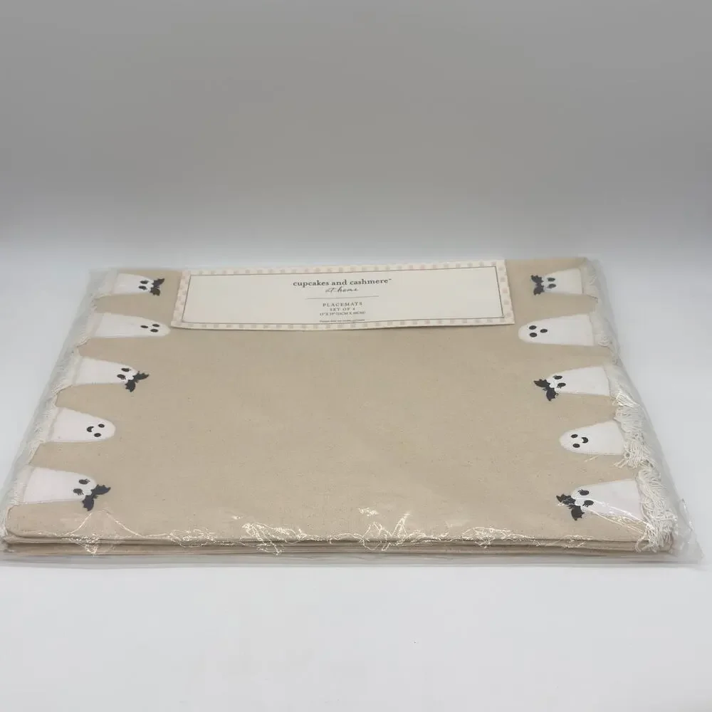Cupcakes & Cashmere Set of 4 Fringe Edge Ghost Halloween Placemats NEW